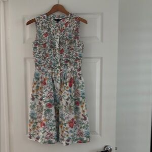 Brooks Brothers sleeveless cotton dress, Hidden buttons, knee length, pockets